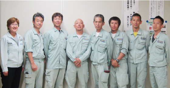 工事部部集合写真